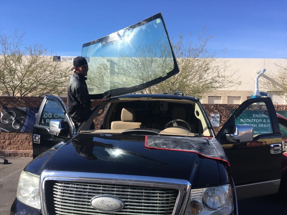 Images Clear Quality Auto Glass