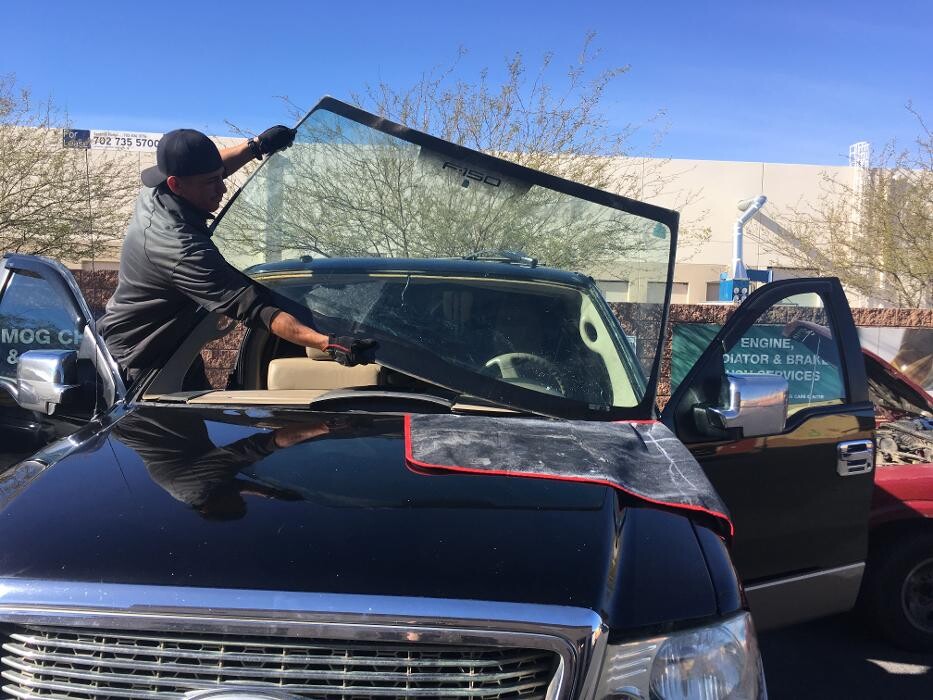 Images Clear Quality Auto Glass