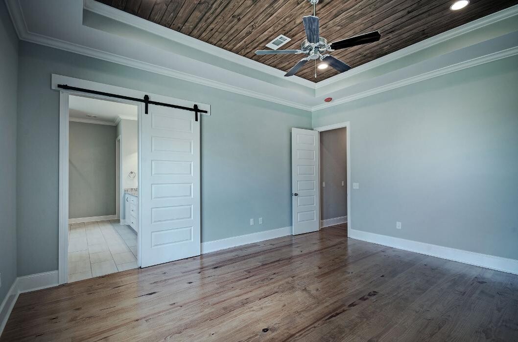 Images Steve Houck Broker/Owner, Real Estate Partners