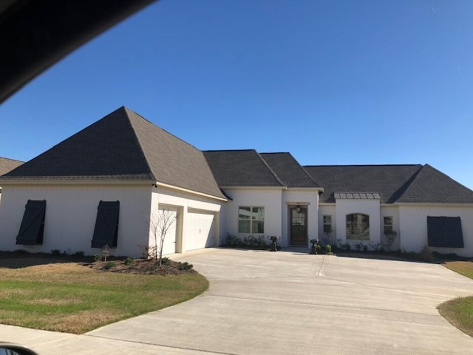 Images Steve Houck Broker/Owner, Real Estate Partners