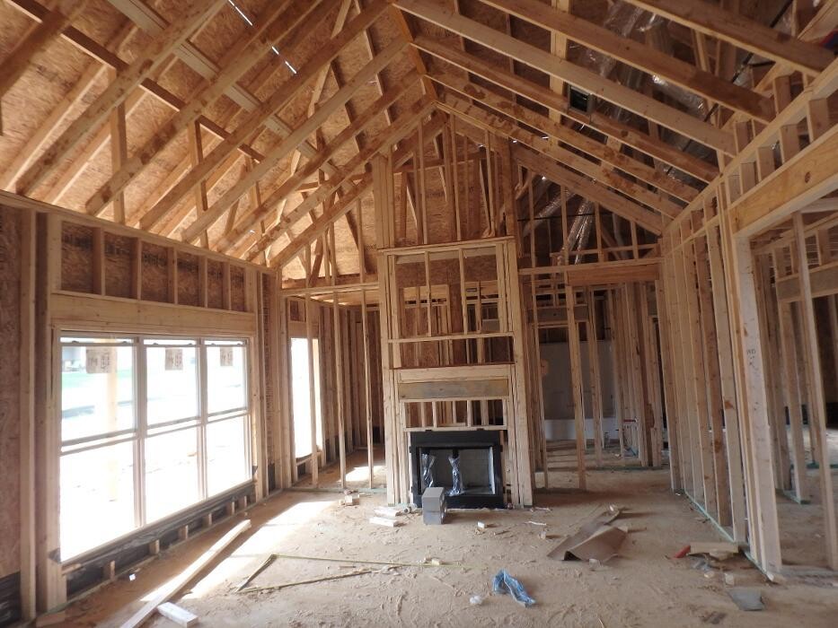 Images Steve Houck Broker/Owner, Real Estate Partners