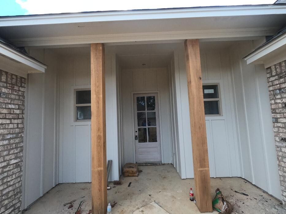 Images Steve Houck Broker/Owner, Real Estate Partners