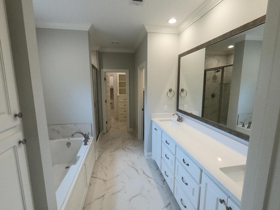 Images Steve Houck Broker/Owner, Real Estate Partners