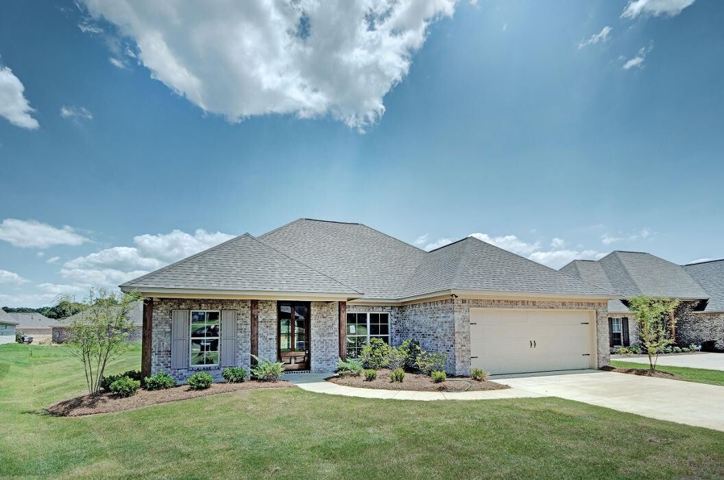 Images Steve Houck Broker/Owner, Real Estate Partners