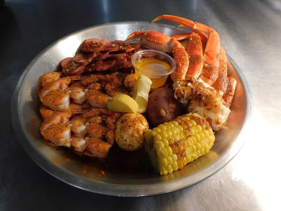 Images Pier 88 Boiling Seafood & Bar Avondale