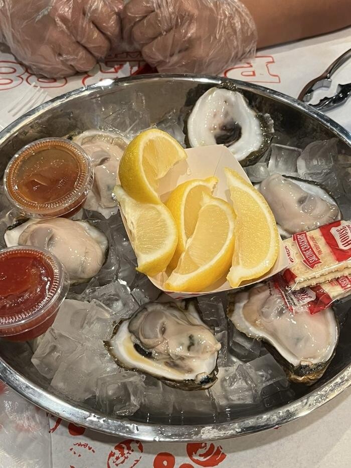 Images Pier 88 Boiling Seafood & Bar Avondale