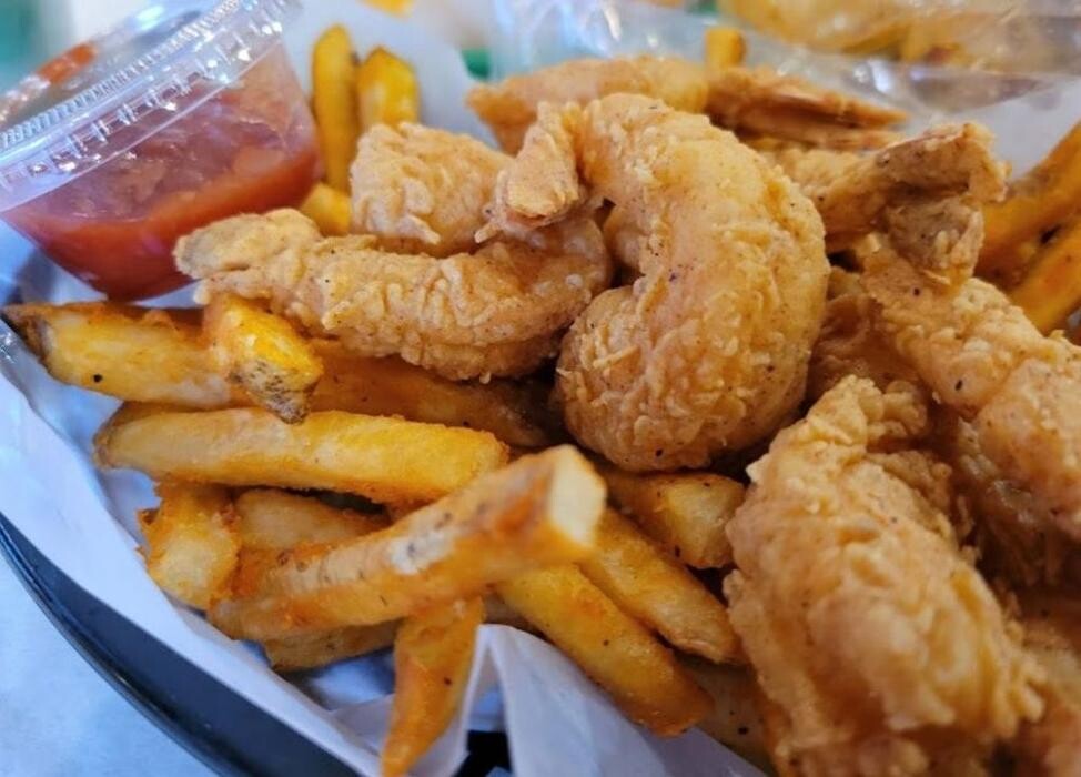 Images Pier 88 Boiling Seafood & Bar Avondale