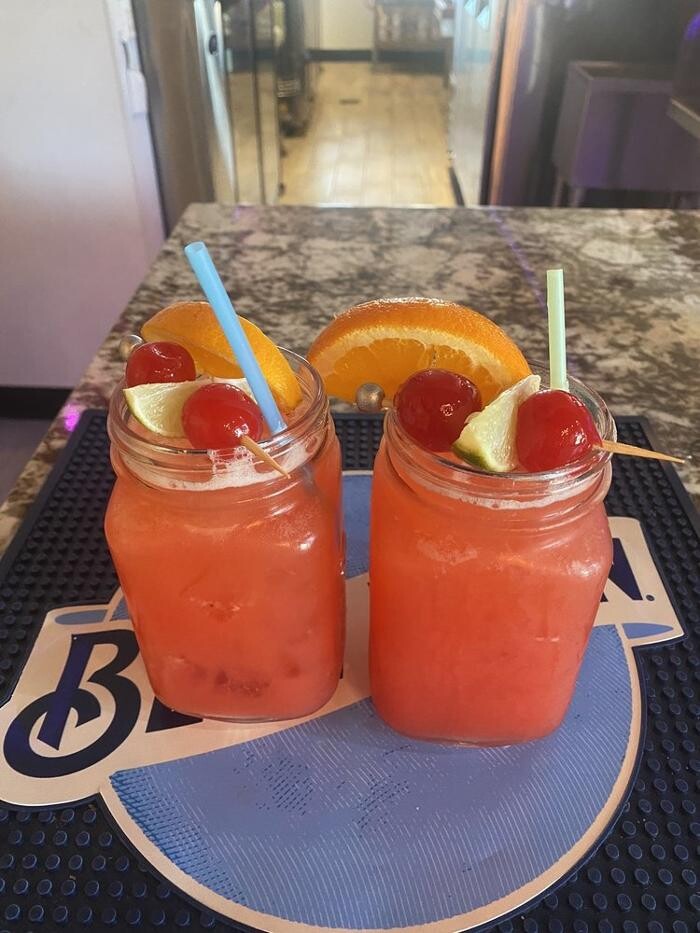 Images Pier 88 Boiling Seafood & Bar Avondale