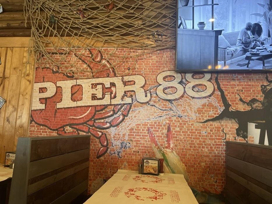 Images Pier 88 Boiling Seafood & Bar Avondale