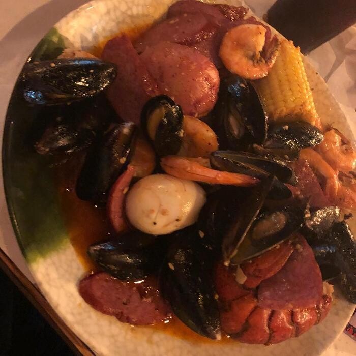 Images Pier 88 Boiling Seafood & Bar Avondale