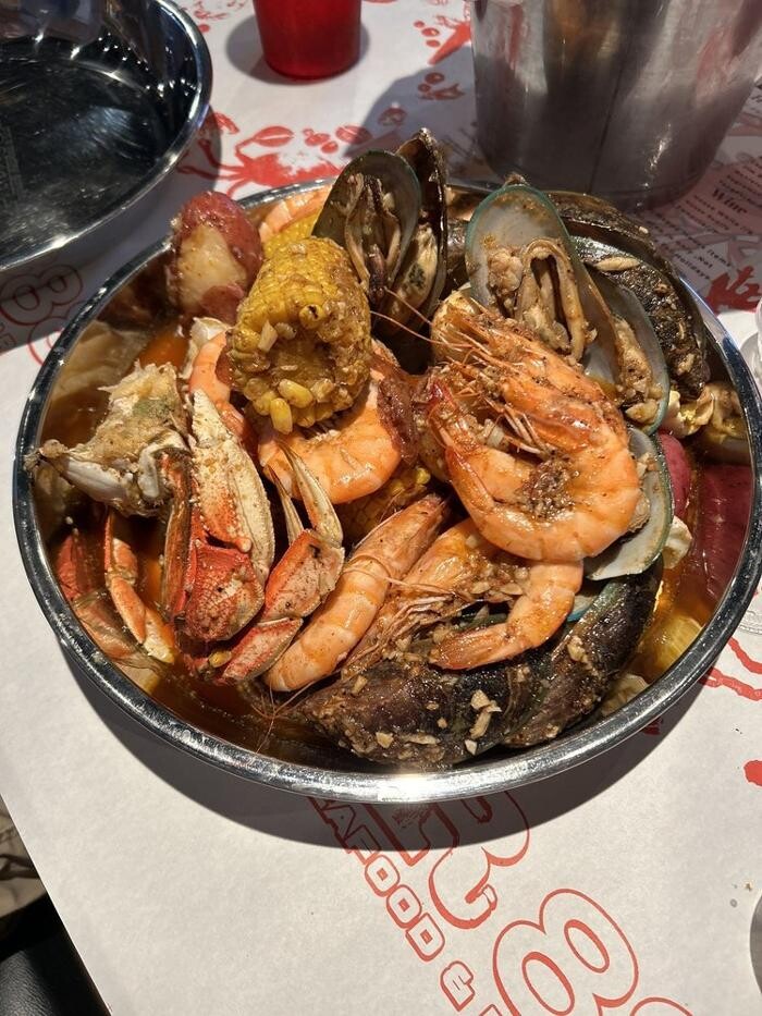 Images Pier 88 Boiling Seafood & Bar Avondale
