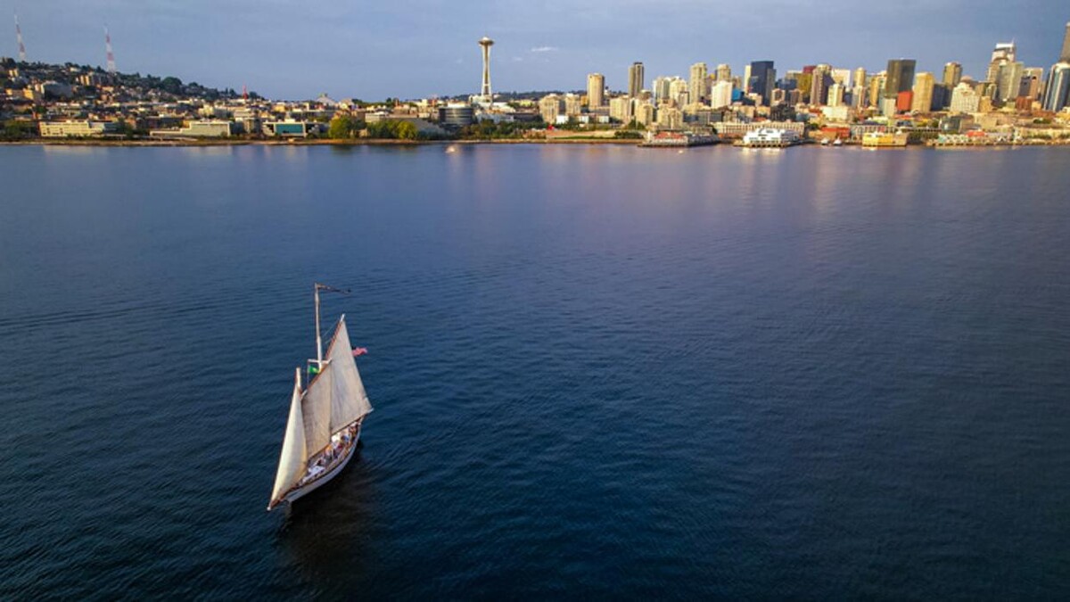 Images Seattle's Tall Ship