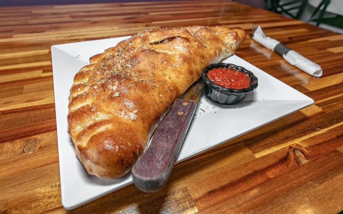 Images Stevarinos Italian Eatery & Pub