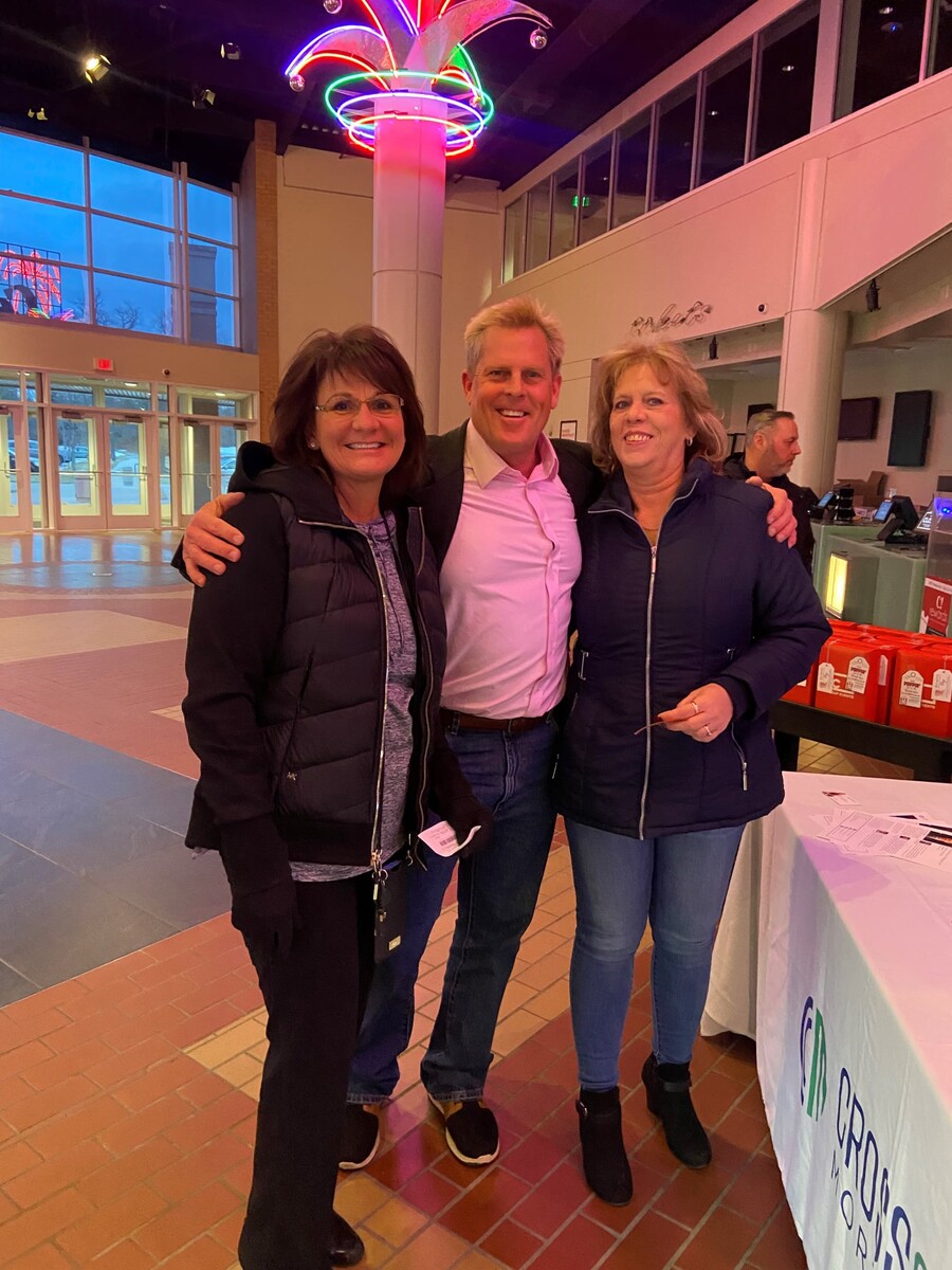 Images David B. Crump - CrossCountry Mortgage