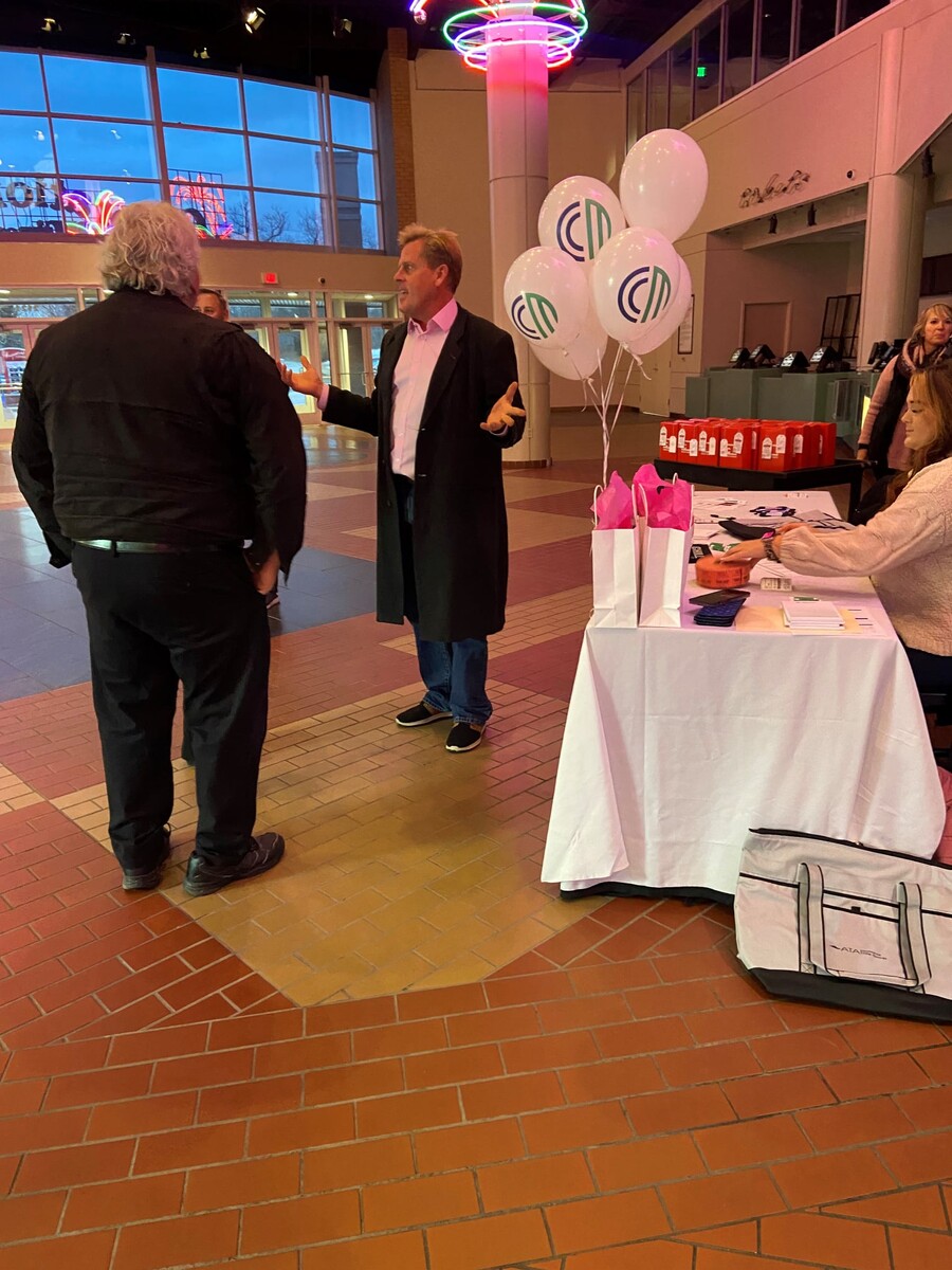 Images David B. Crump - CrossCountry Mortgage