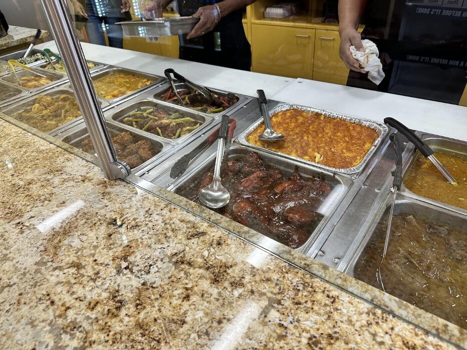 Images Golden Krust Caribbean Restaurant
