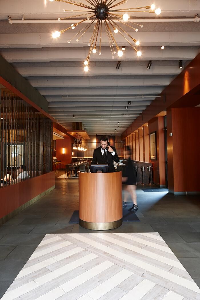 Images Charles Taylor Interior Design