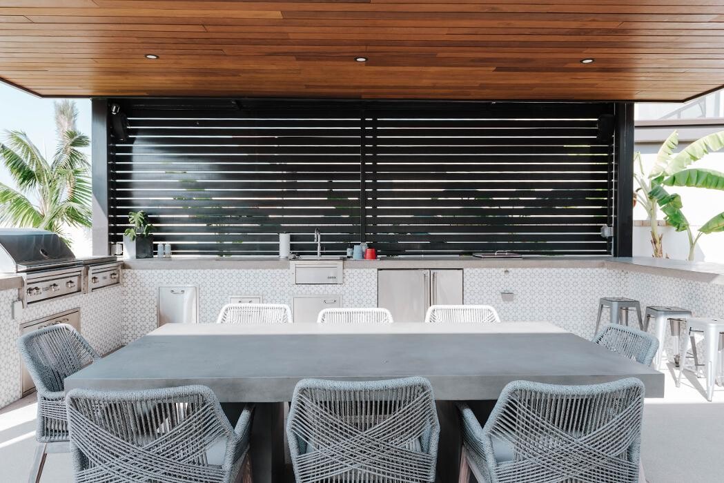 Images Charles Taylor Interior Design