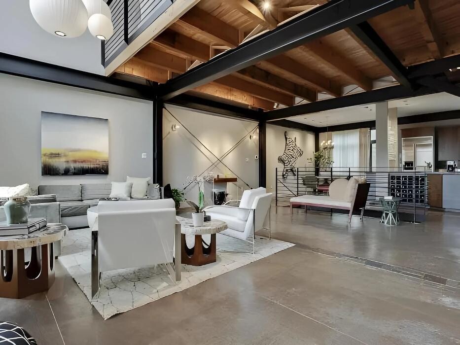 Images Charles Taylor Interior Design