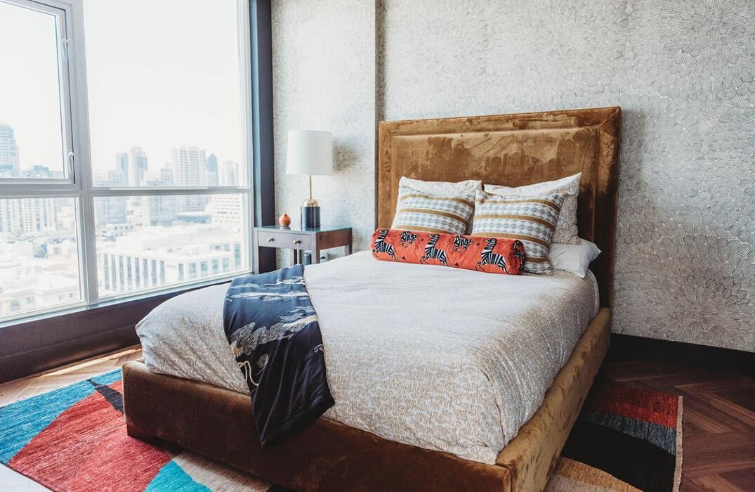 Images Charles Taylor Interior Design