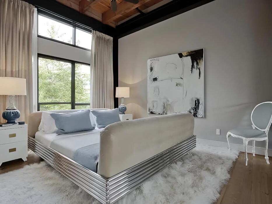 Images Charles Taylor Interior Design