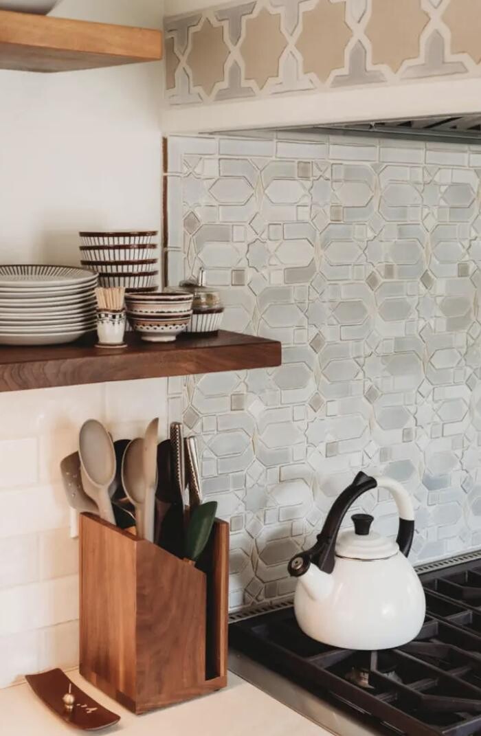 Images Charles Taylor Interior Design