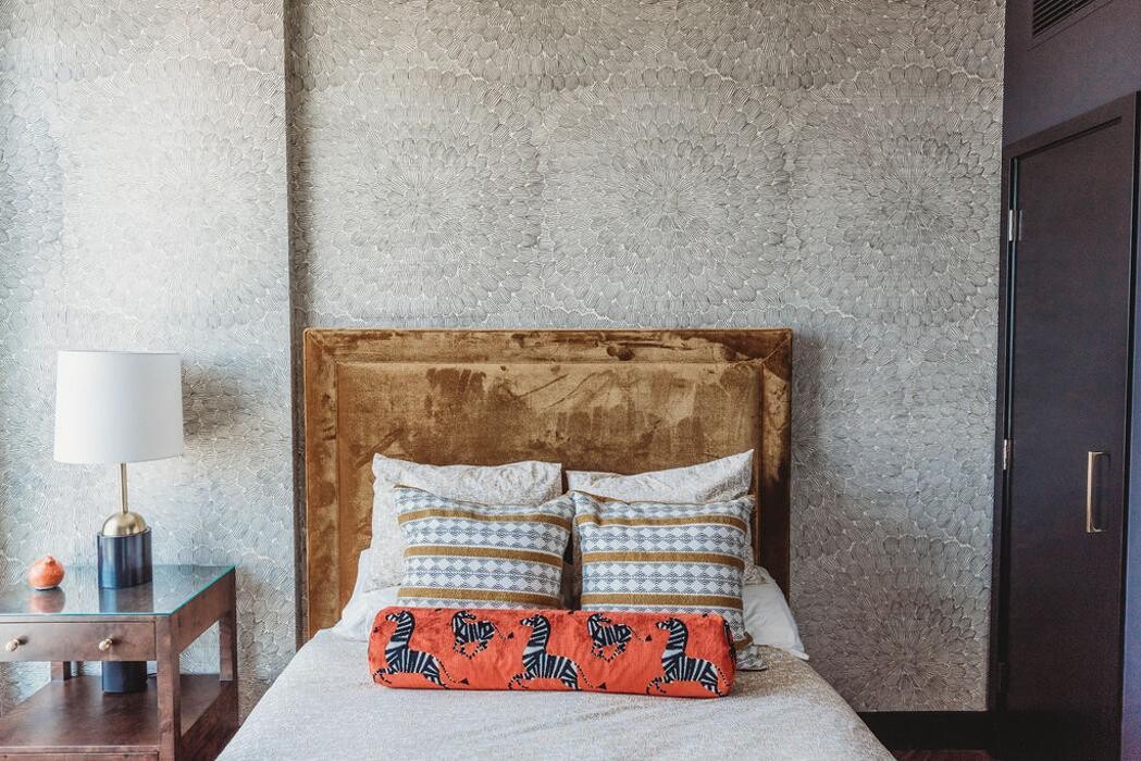 Images Charles Taylor Interior Design