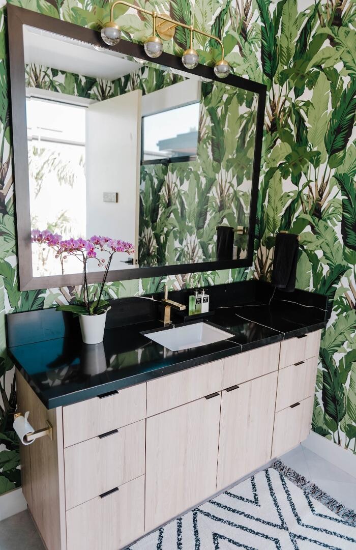 Images Charles Taylor Interior Design