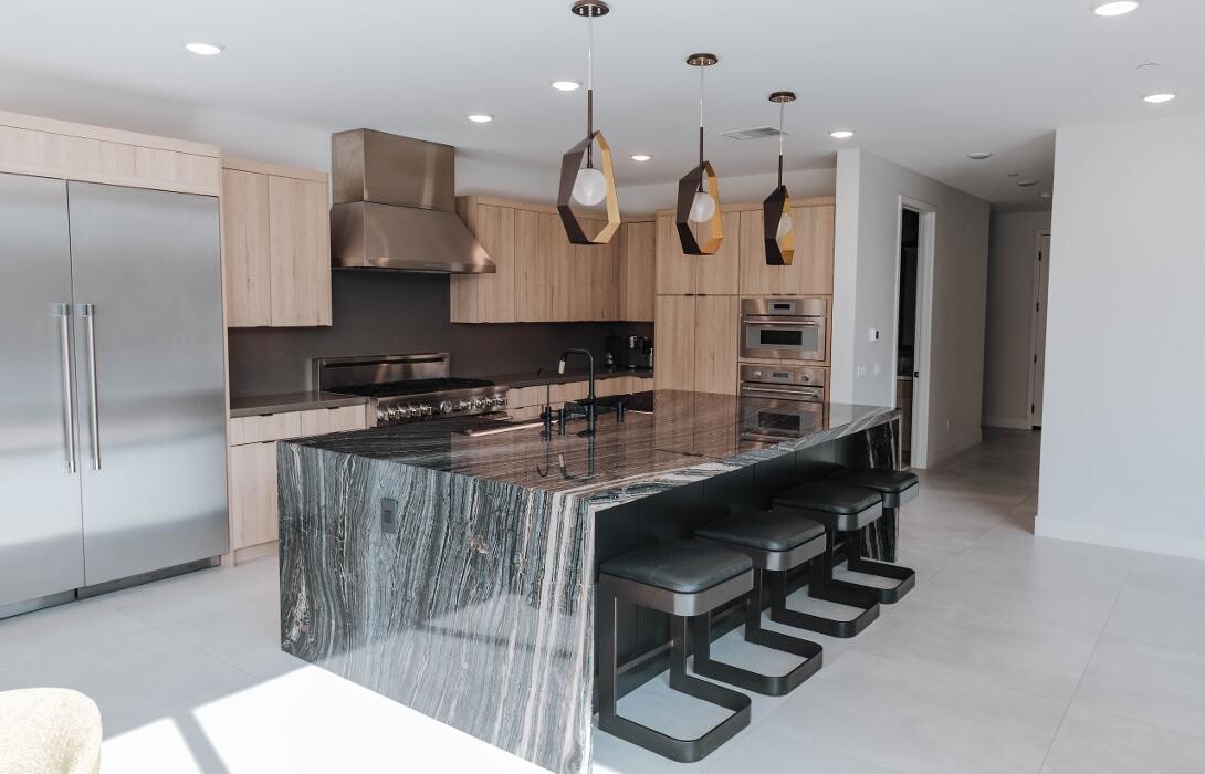 Images Charles Taylor Interior Design