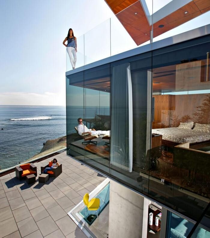 Images Charles Taylor Interior Design