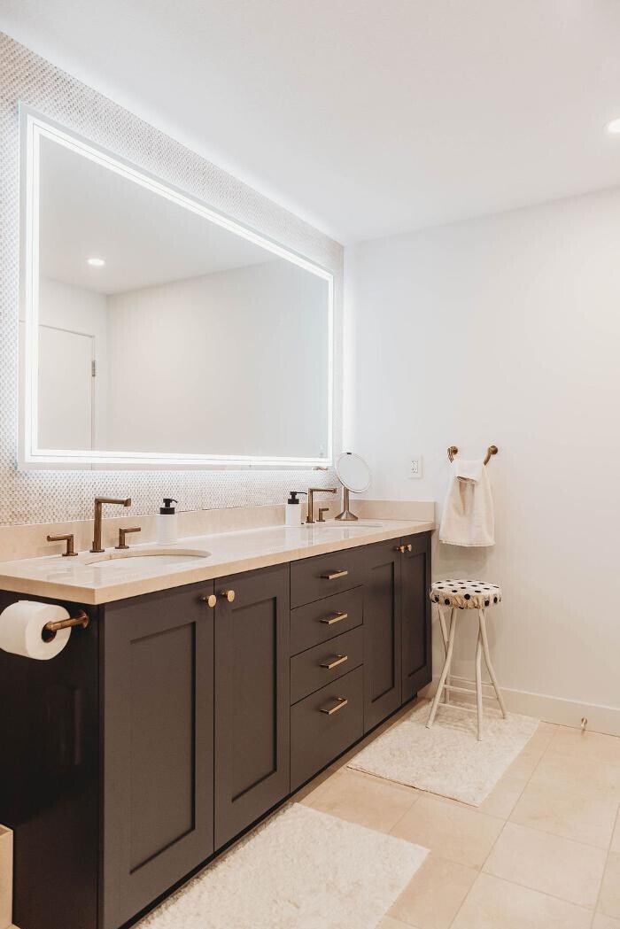 Images Charles Taylor Interior Design