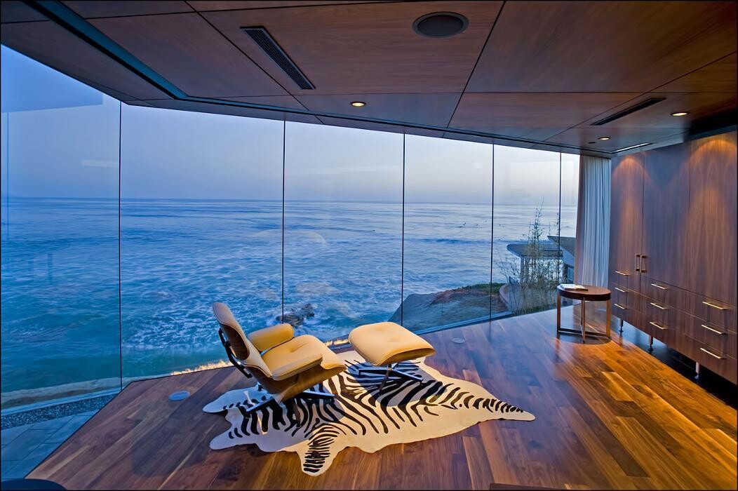 Images Charles Taylor Interior Design