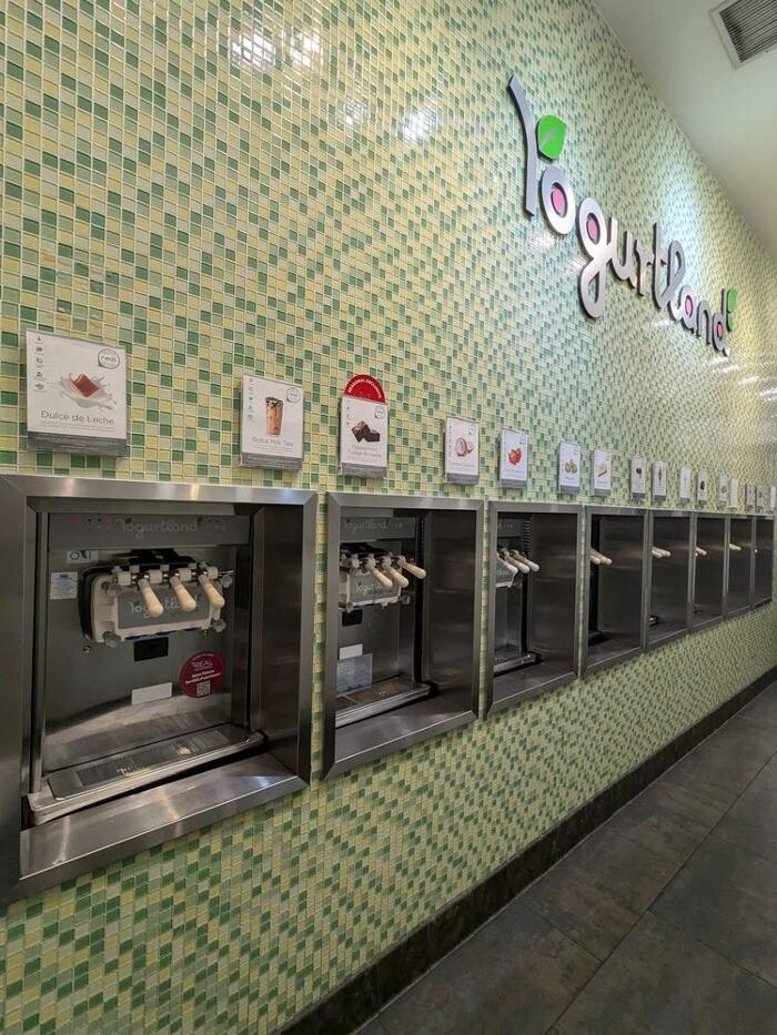 Images Yogurtland Cerritos