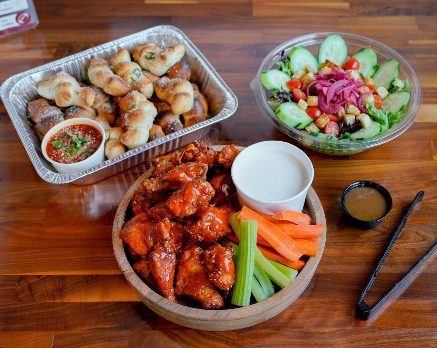 Images Oggi's Sports | Brewhouse |Pizza