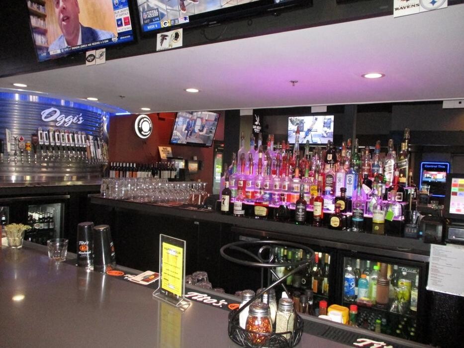Images Oggi's Sports | Brewhouse |Pizza