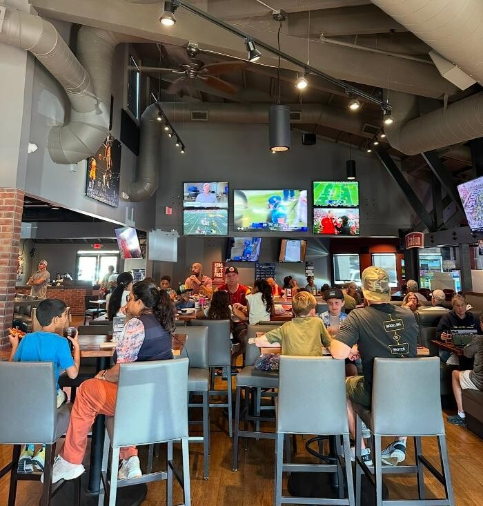 Images Oggi's Sports | Brewhouse |Pizza