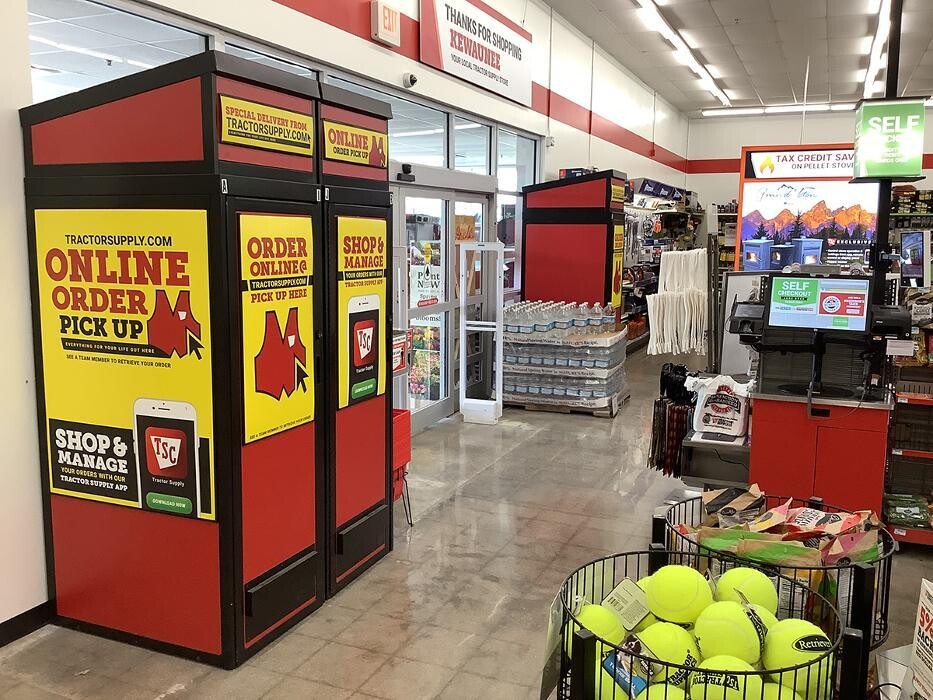 Images Tractor Supply Co.