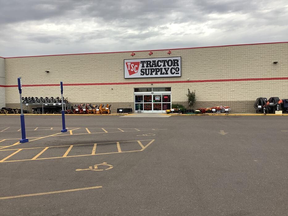 Images Tractor Supply Co.