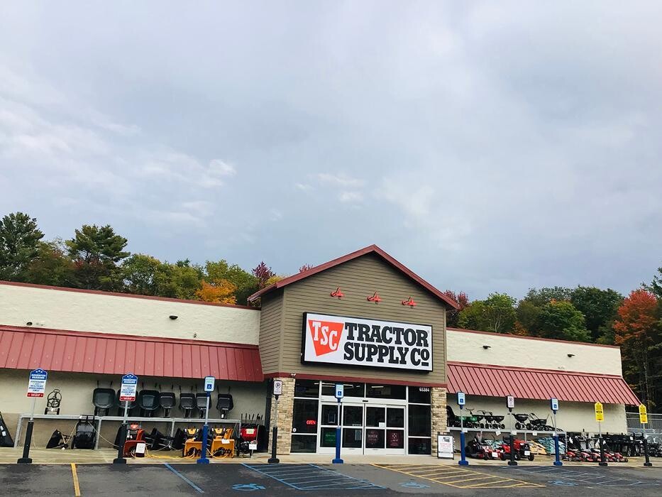 Images Tractor Supply Co.