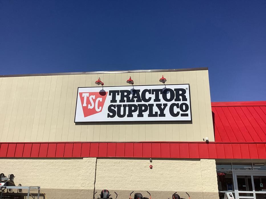 Images Tractor Supply Co.
