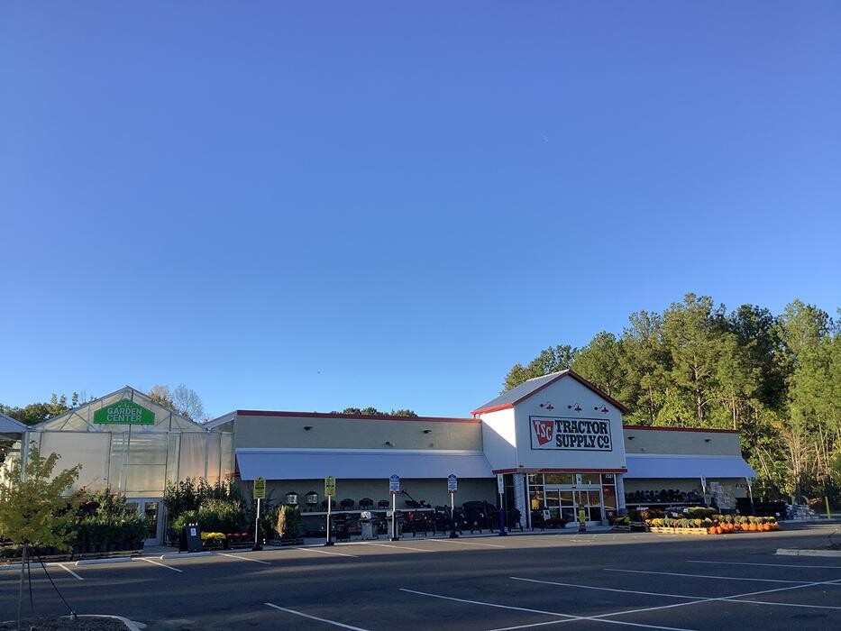 Images Tractor Supply Co.