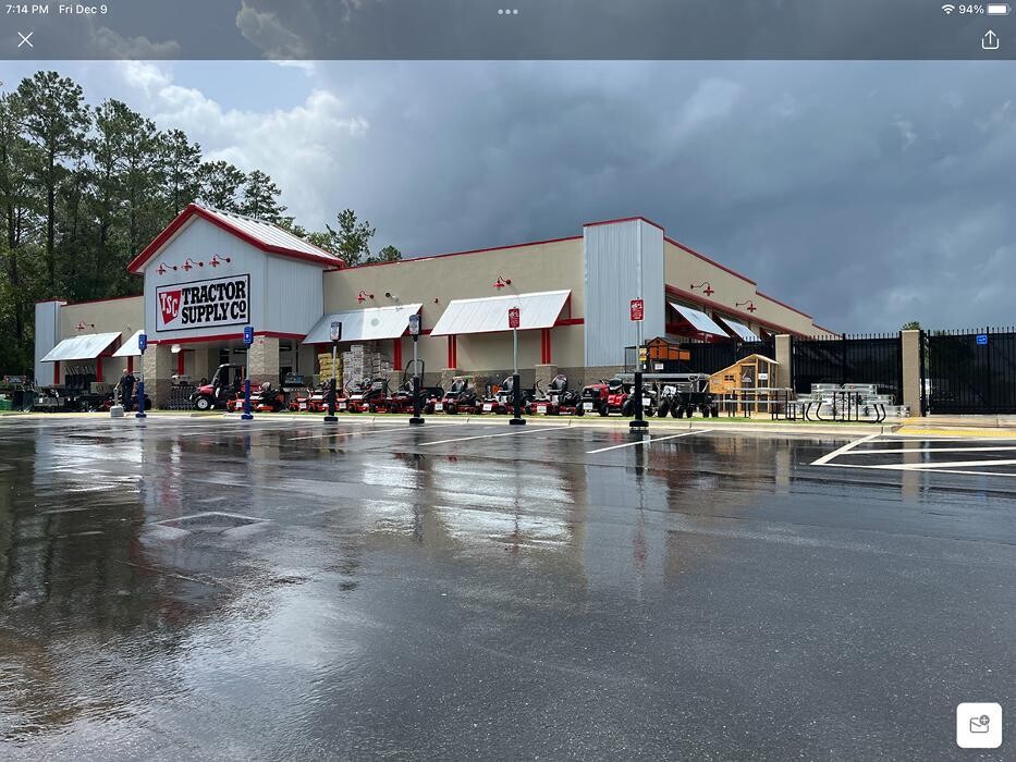 Images Tractor Supply Co.