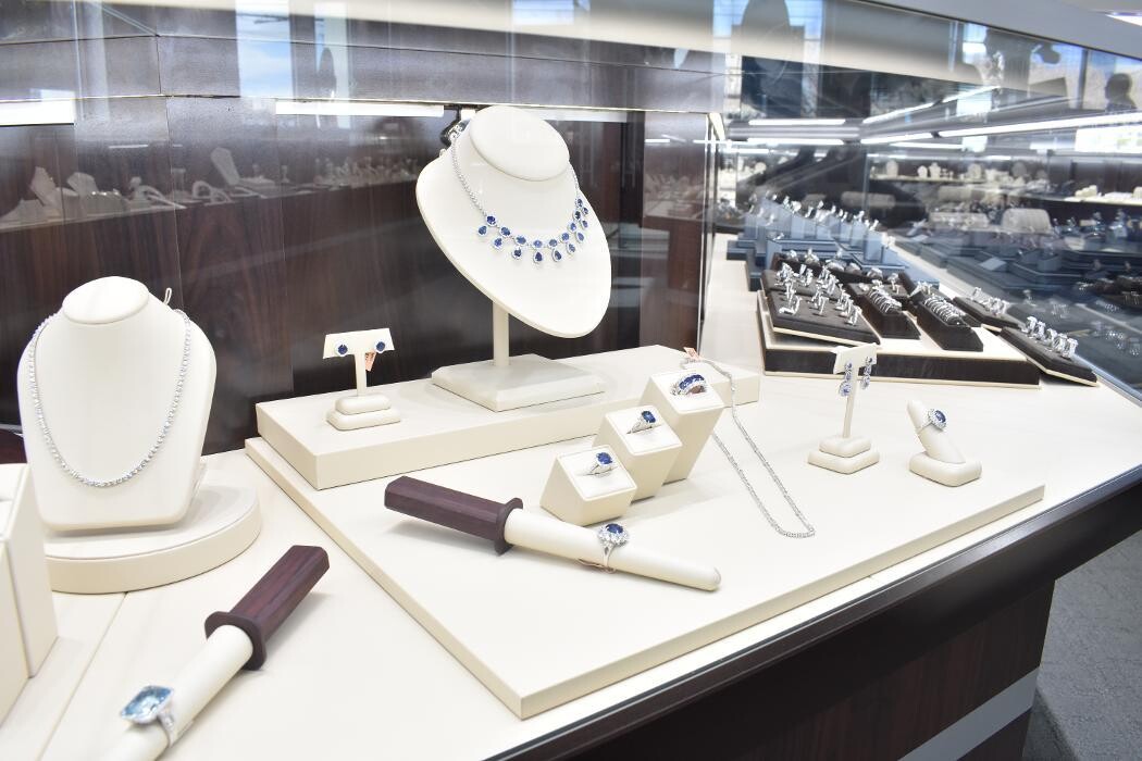 Images Diamonds Direct Tysons