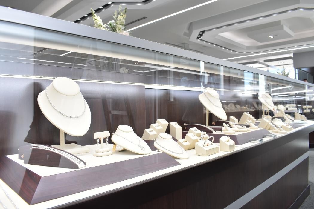 Images Diamonds Direct Tysons