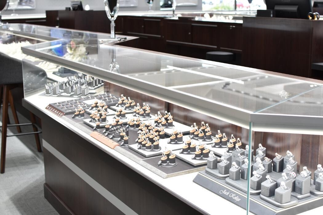 Images Diamonds Direct Tysons