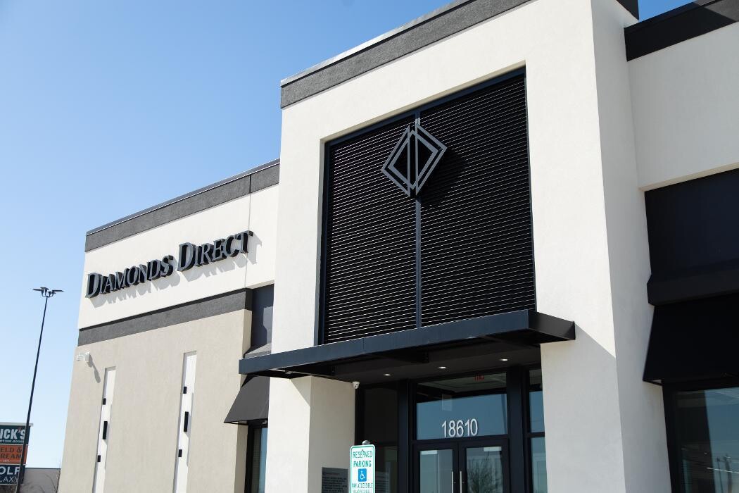 Images Diamonds Direct Baybrook