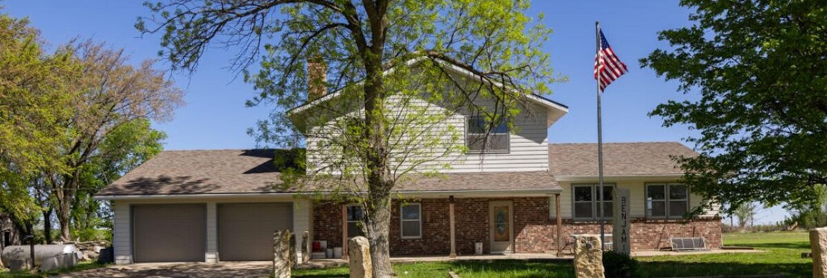 Images Flint Hills Hideout