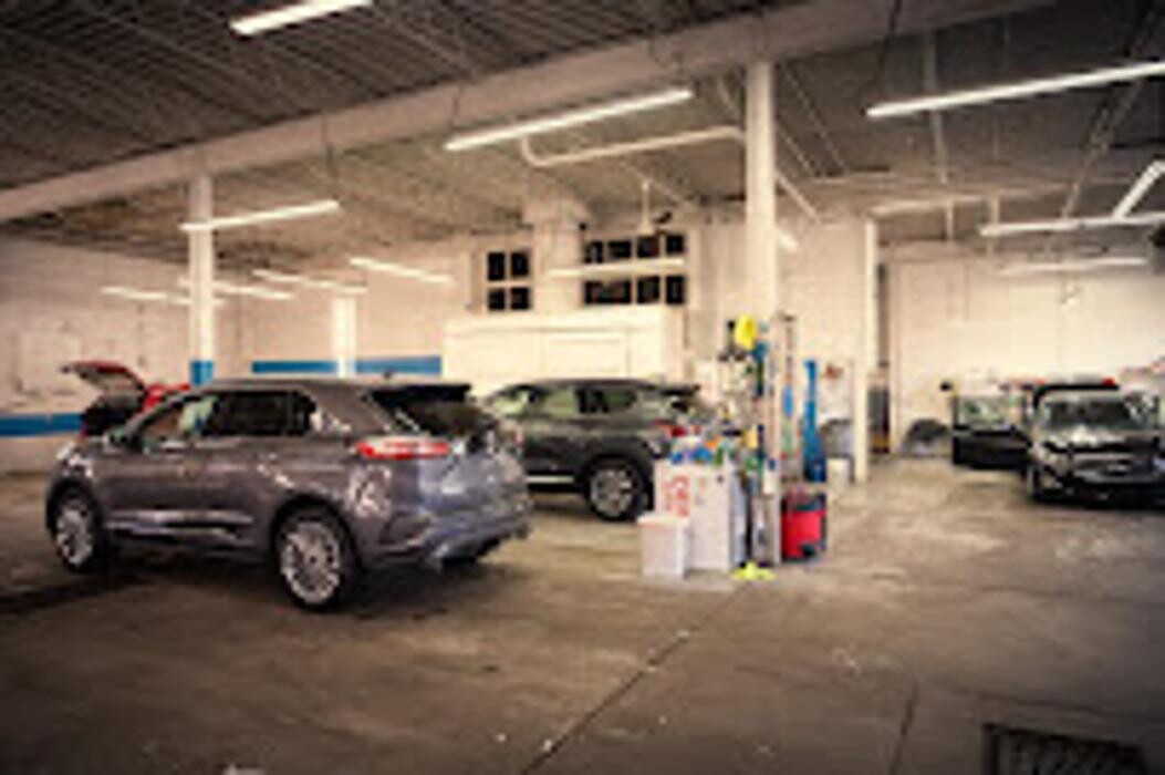 Images Diehl Ford of Sharon