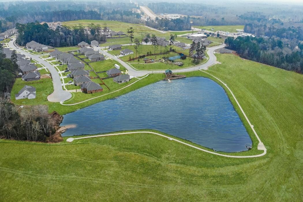 Images LGI Homes - Wedgewood Forest
