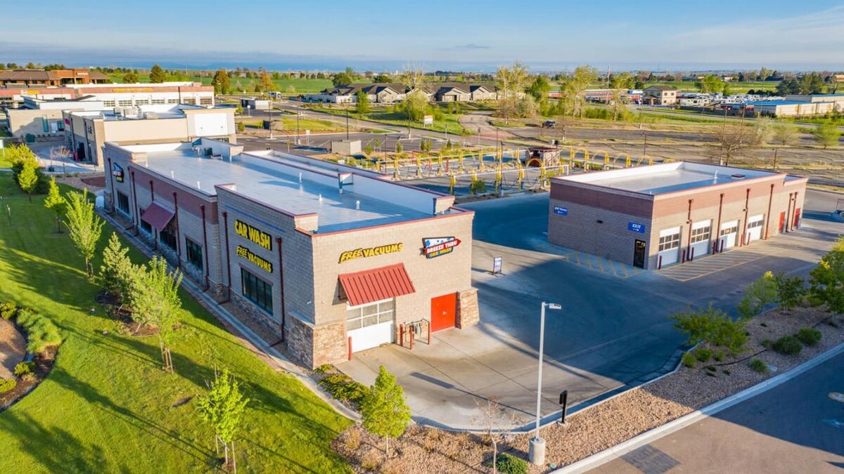 Images Breeze Thru Car Wash - West Greeley